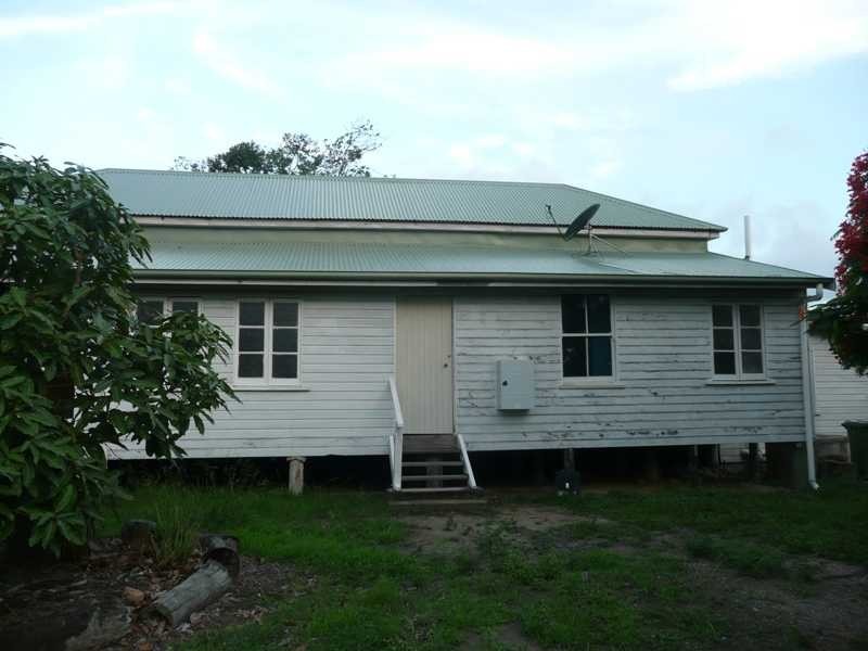 4 Santowski Crescent, Mount Molloy QLD 4871