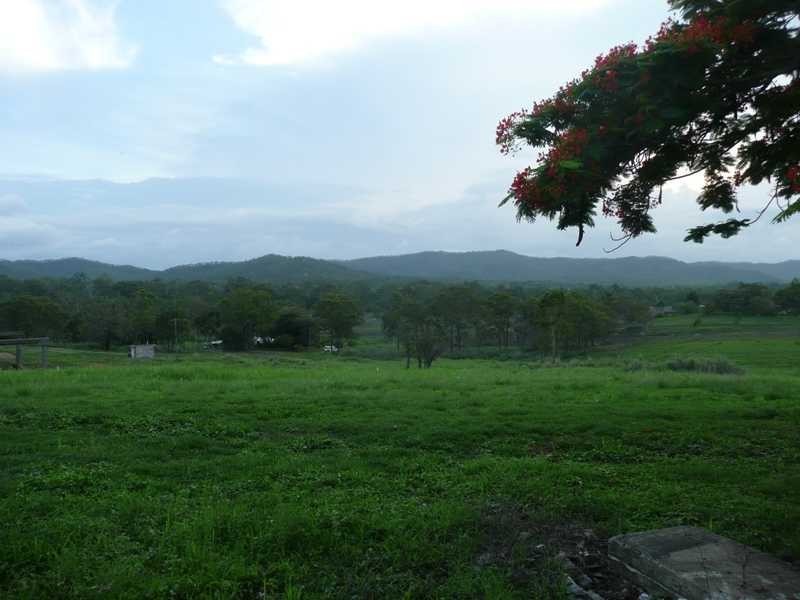 4 Santowski Crescent, Mount Molloy QLD 4871