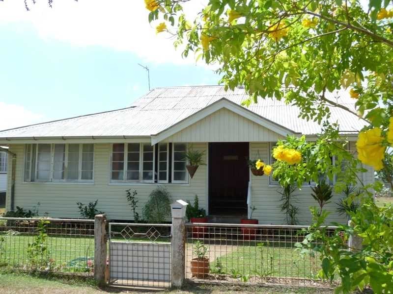 99 Constance Street, Mareeba QLD 4880