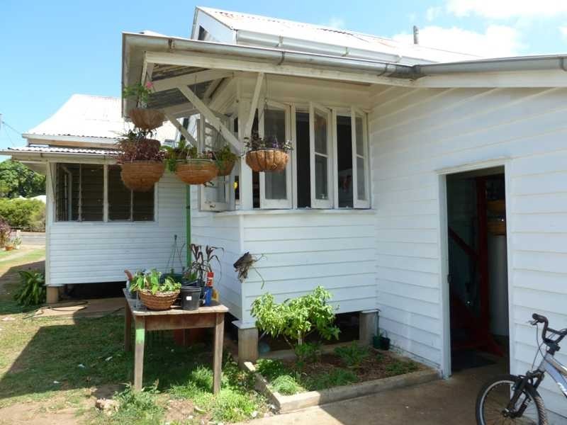 99 Constance Street, Mareeba QLD 4880