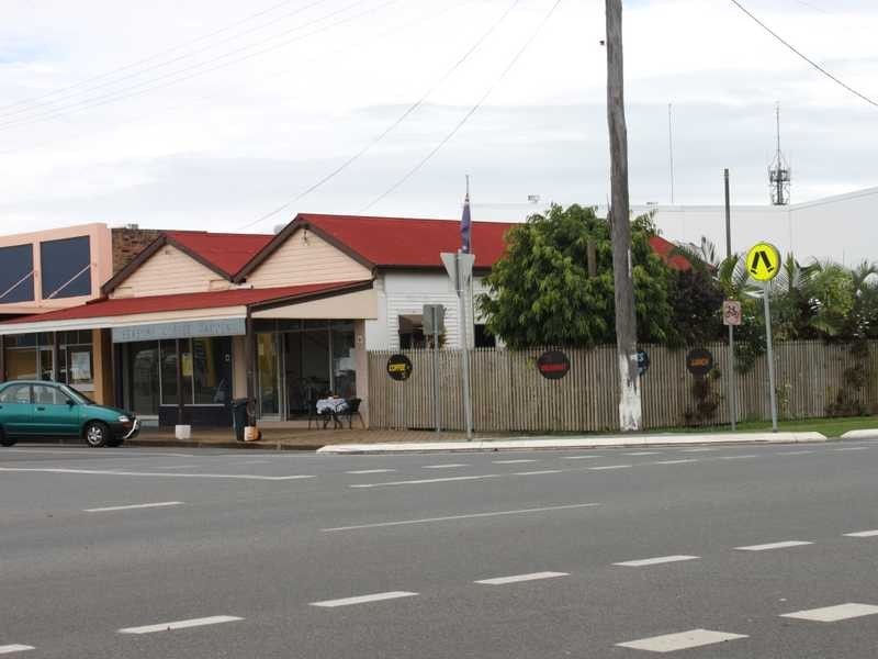 13 & 13A Hort Street, Mareeba QLD 4880