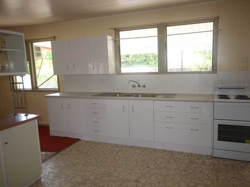 4 Royes Street, Mareeba QLD 4880