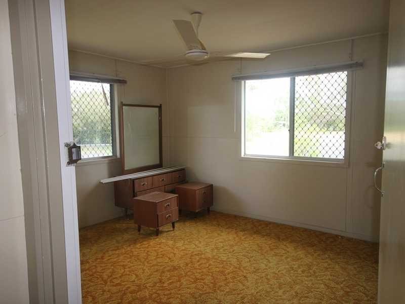 4 Royes Street, Mareeba QLD 4880