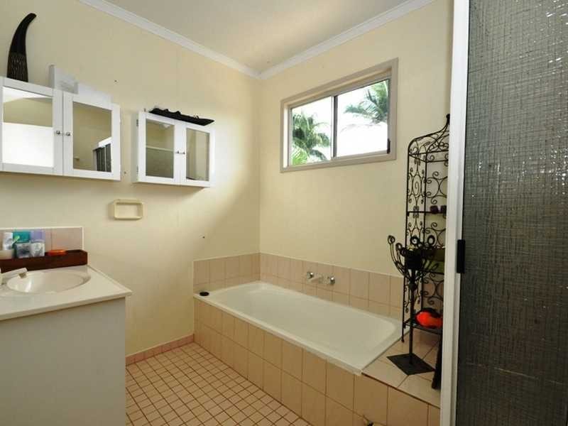 19-20 Martin Avenue, Mareeba QLD 4880