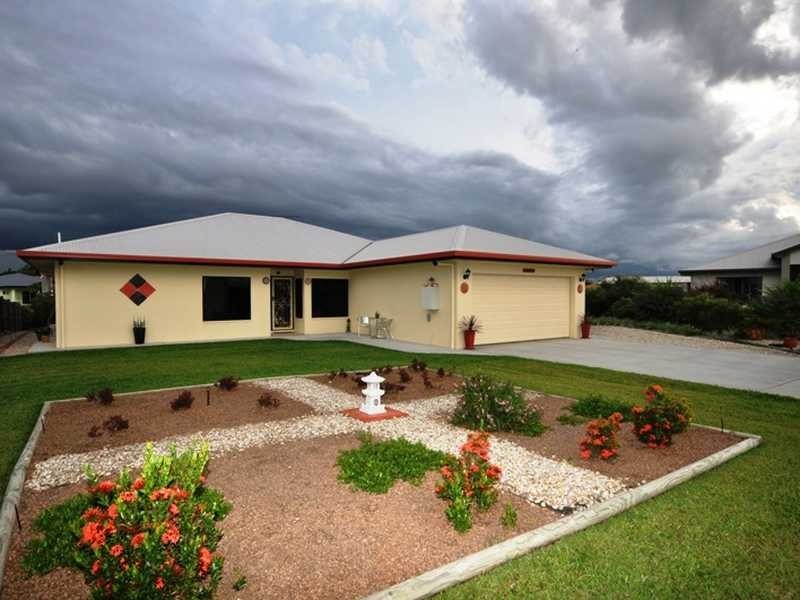13 Peluchetti Place, Mareeba QLD 4880