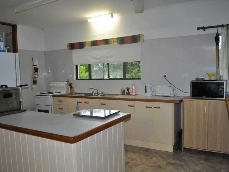 116 Mcgrath Road, Mareeba QLD 4880