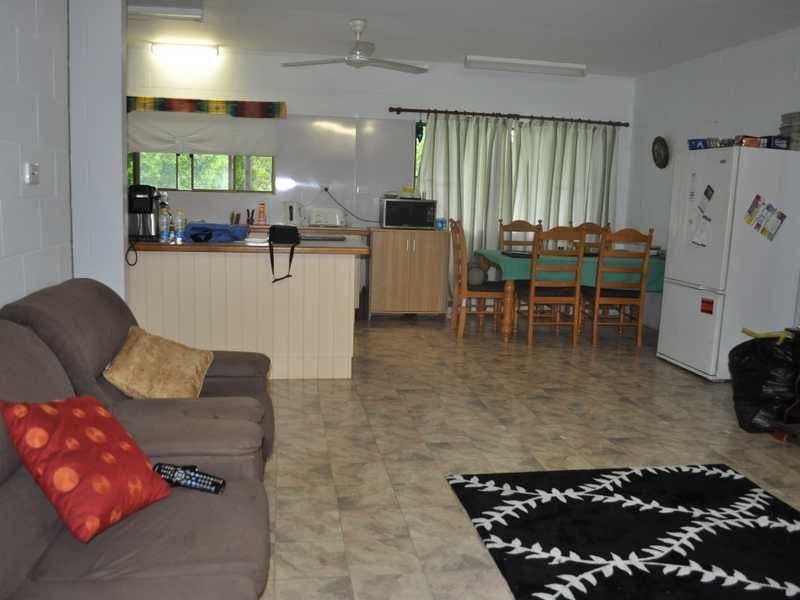 116 Mcgrath Road, Mareeba QLD 4880