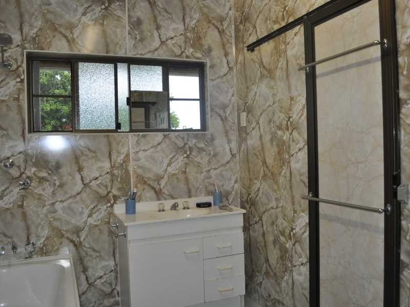 116 Mcgrath Road, Mareeba QLD 4880