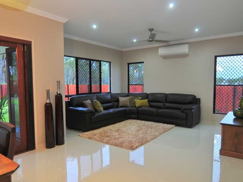 16 Michelina Close, Mareeba QLD 4880