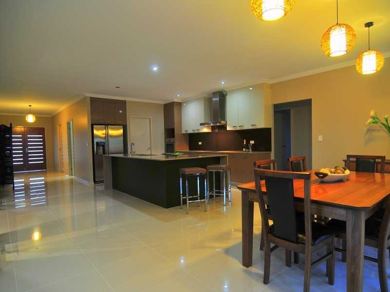 16 Michelina Close, Mareeba QLD 4880