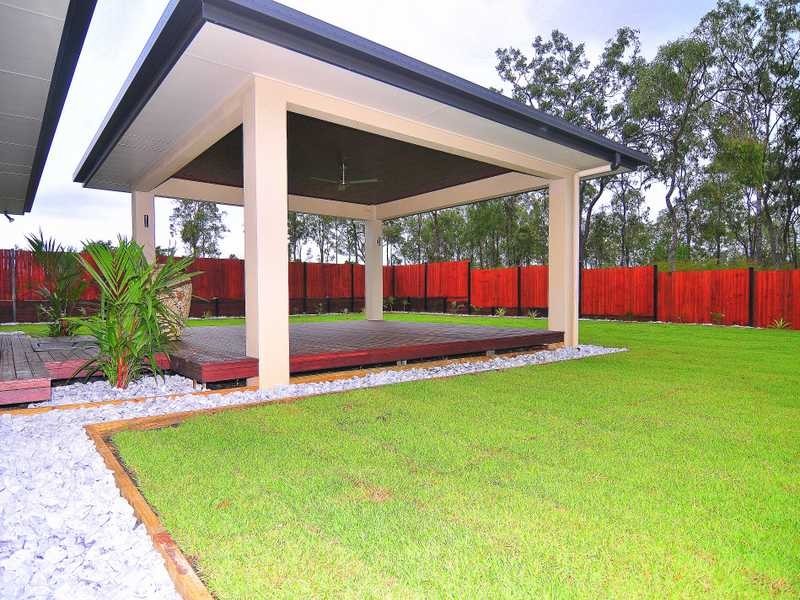 16 Michelina Close, Mareeba QLD 4880