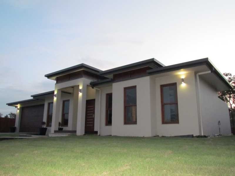 16 Michelina Close, Mareeba QLD 4880