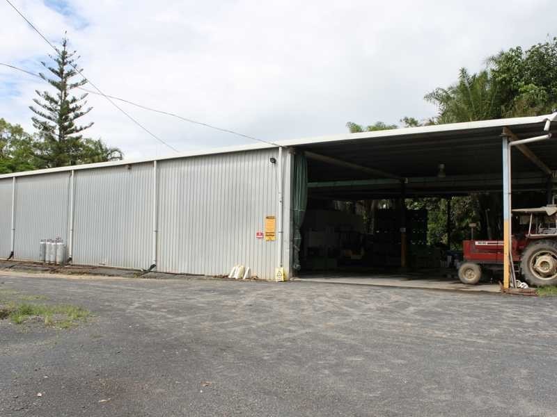 99 Leonardi Rd, Mareeba QLD 4880