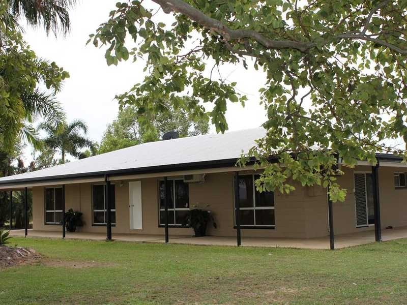 439 Ray Rd, Mareeba QLD 4880