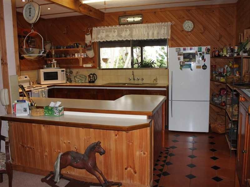 25 Harrigan Rd, Mareeba QLD 4880