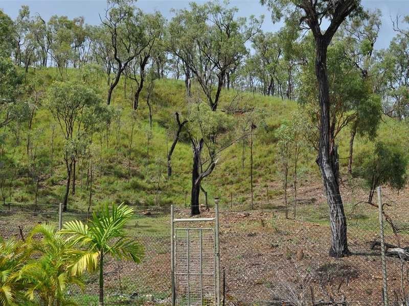 323 Springmount Road, Mareeba QLD 4880