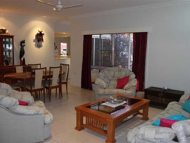 2 Josephine Close, Mareeba QLD 4880