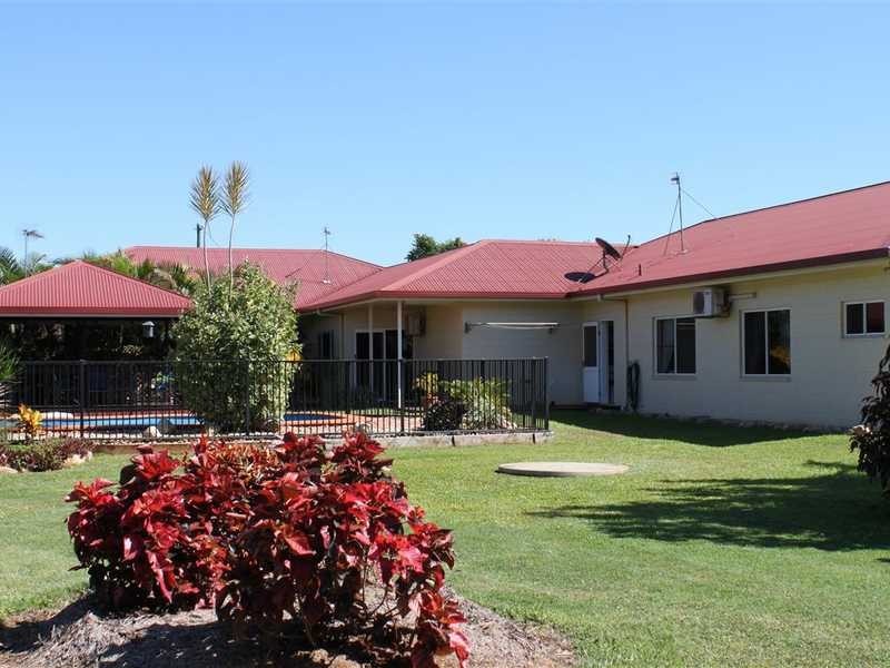 2 Josephine Close, Mareeba QLD 4880