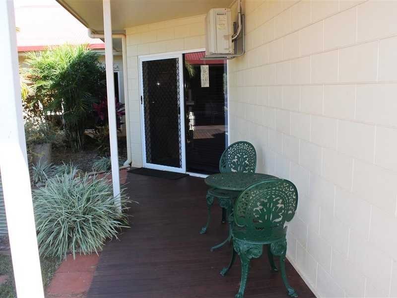 2 Josephine Close, Mareeba QLD 4880
