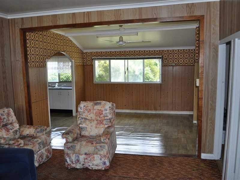 22 Petersen Street, Mareeba QLD 4880