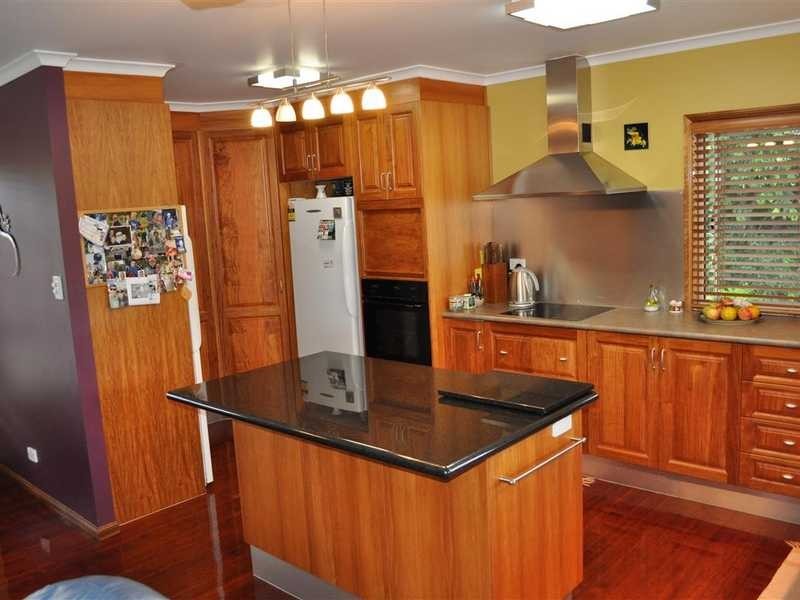 10 Molloy Street, Mareeba QLD 4880