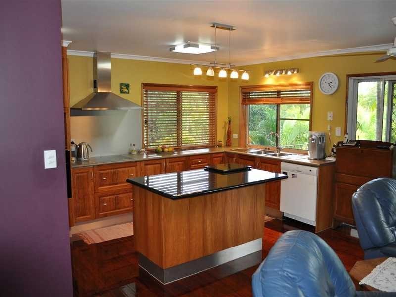 10 Molloy Street, Mareeba QLD 4880