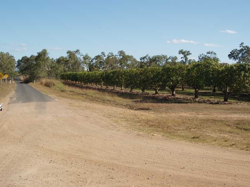 106 Wright Road, Mareeba QLD 4880