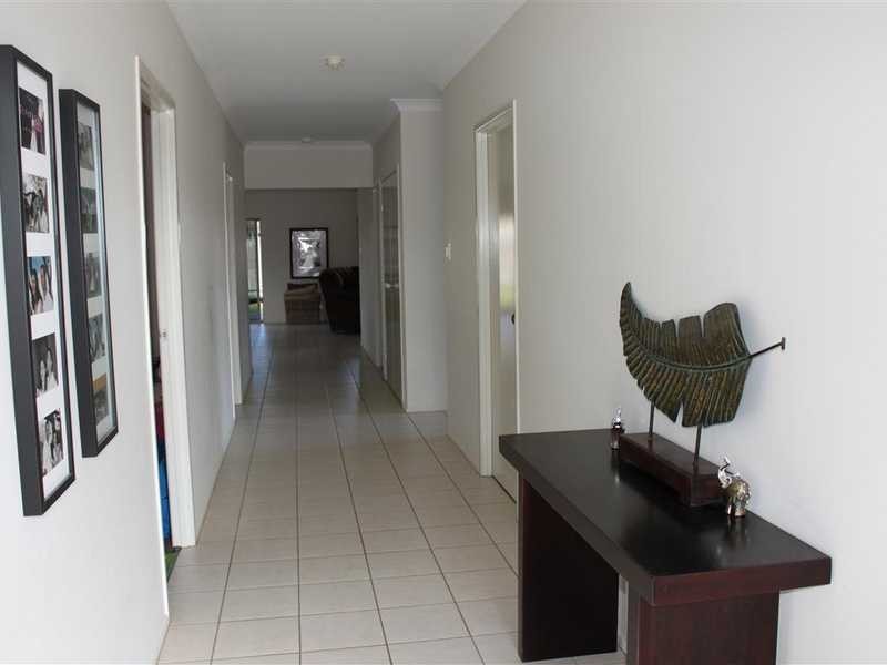 3 Joleen Close, Mareeba QLD 4880