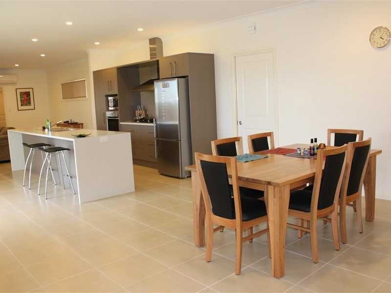 11 Eli Close, Mareeba QLD 4880