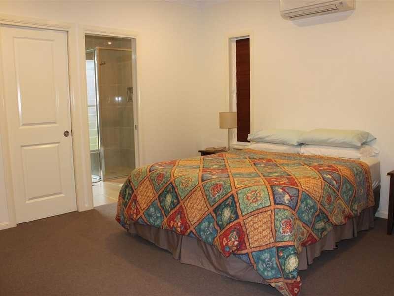 11 Eli Close, Mareeba QLD 4880