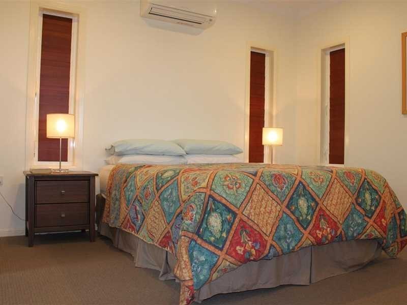 11 Eli Close, Mareeba QLD 4880