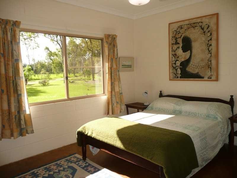 15 Oaky Valley Rd, Mareeba QLD 4880