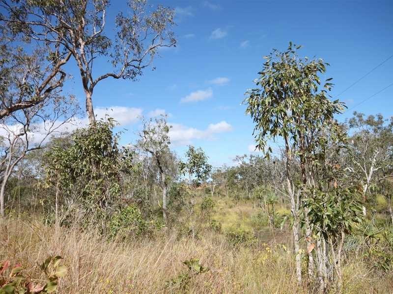 2 Keal Rd, Mareeba QLD 4880