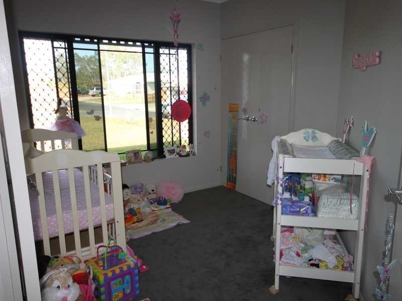 15 Damien Close, Mareeba QLD 4880