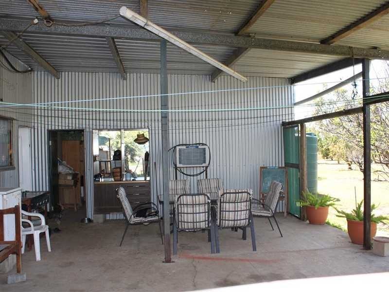 803 Leadingham Creek Rd, Dimbulah QLD 4872