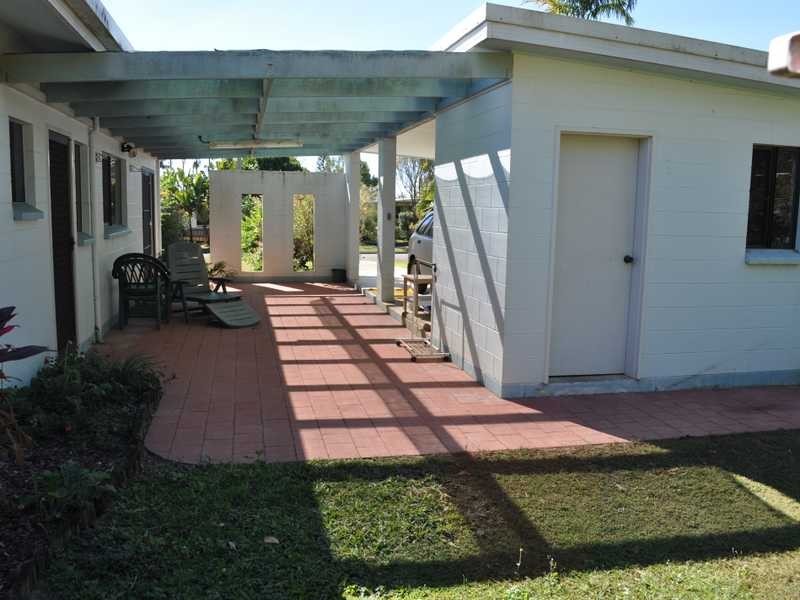 32 Rains Street, Mareeba QLD 4880