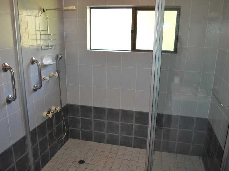 32 Rains Street, Mareeba QLD 4880