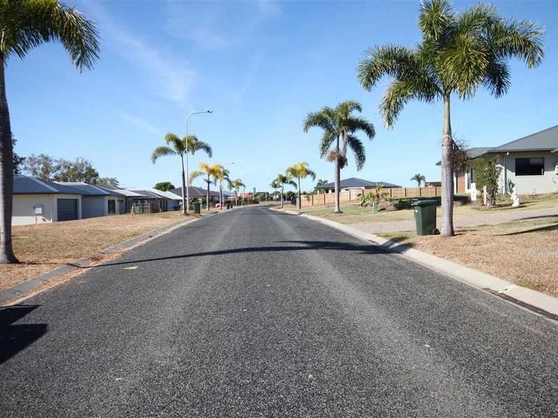 14 Jacana Cl, Mareeba QLD 4880
