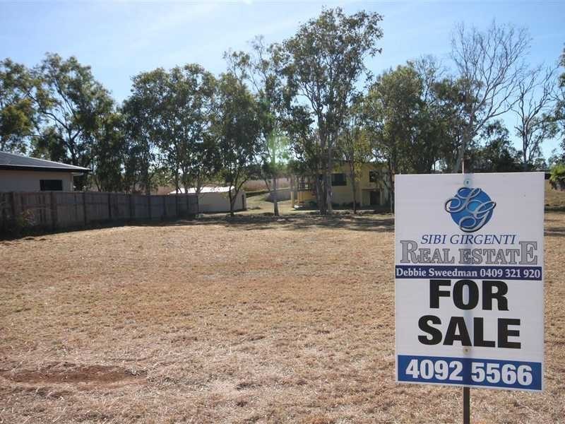 14 Jacana Cl, Mareeba QLD 4880