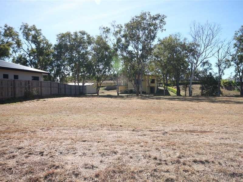 14 Jacana Cl, Mareeba QLD 4880