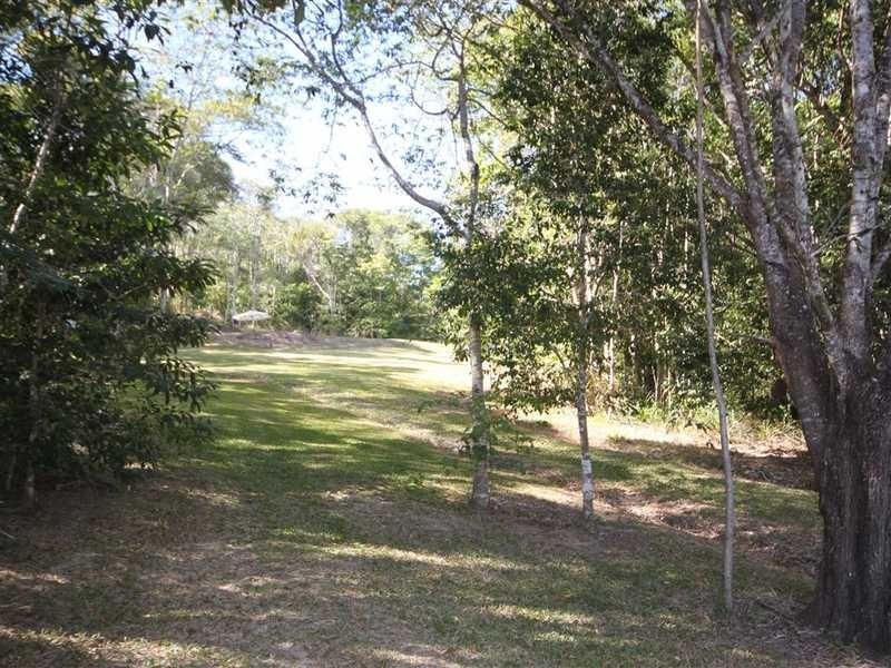 8 Sanctuary Close, Speewah QLD 4881
