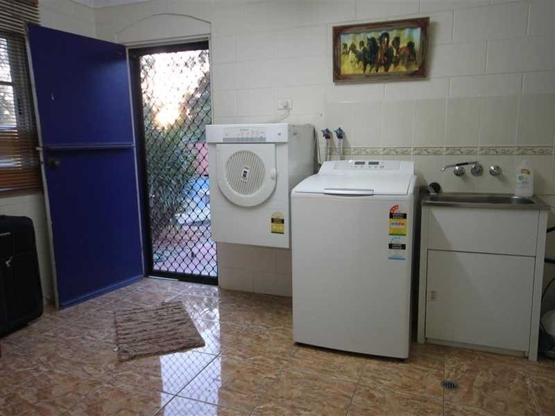13 Hastings Drive, Mareeba QLD 4880