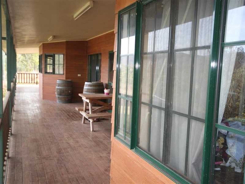 279 Channel Rd, Walkamin QLD 4872