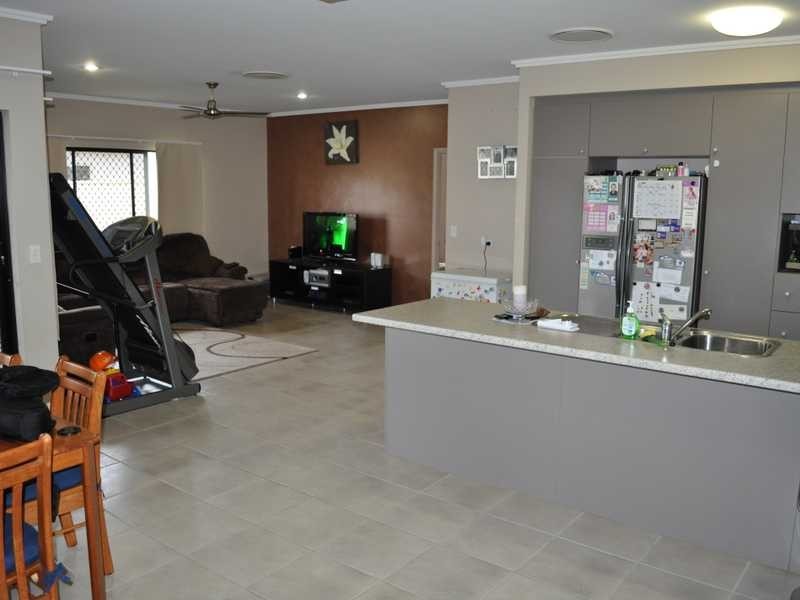 13 Luisa CCT, Mareeba QLD 4880