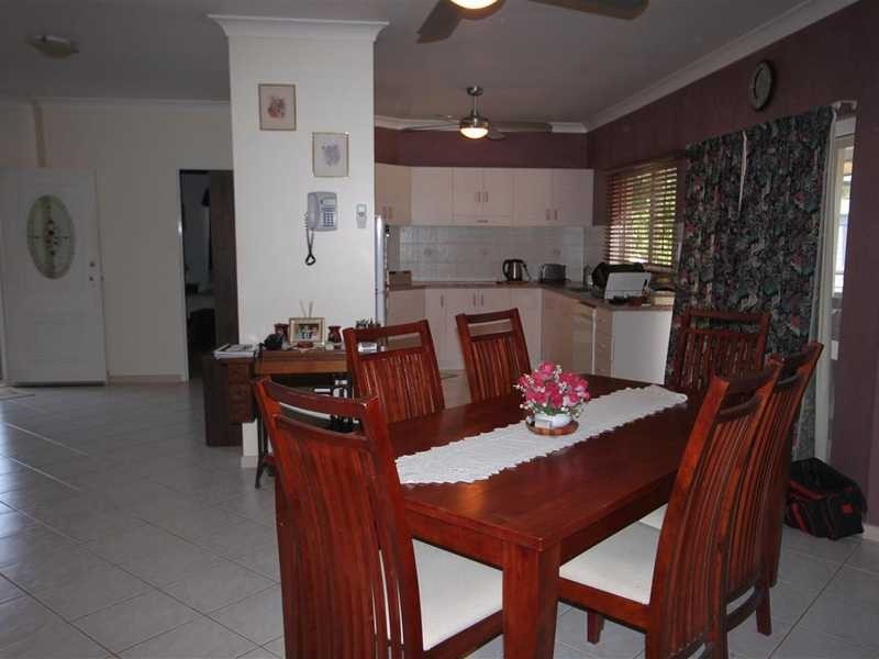 5 Debel Close, Mareeba QLD 4880