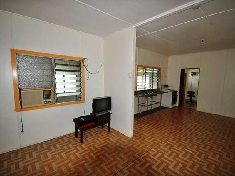 108 Bower Rd, Mareeba QLD 4880