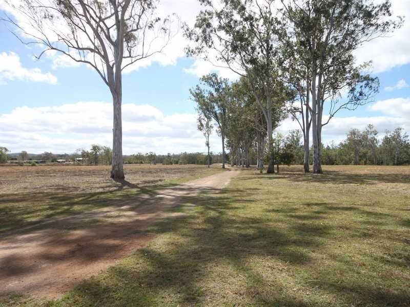 618 Hodzic Rd, Mareeba QLD 4880