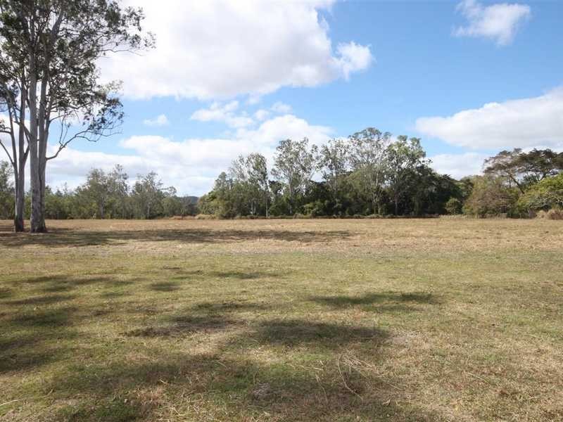 618 Hodzic Rd, Mareeba QLD 4880