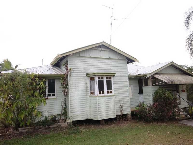 7 Eccles Street, Mareeba QLD 4880