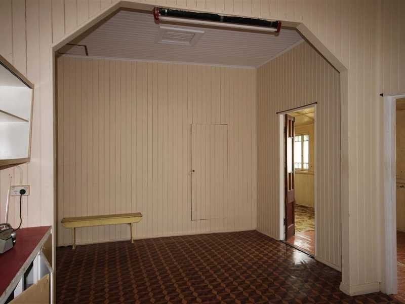 7 Eccles Street, Mareeba QLD 4880